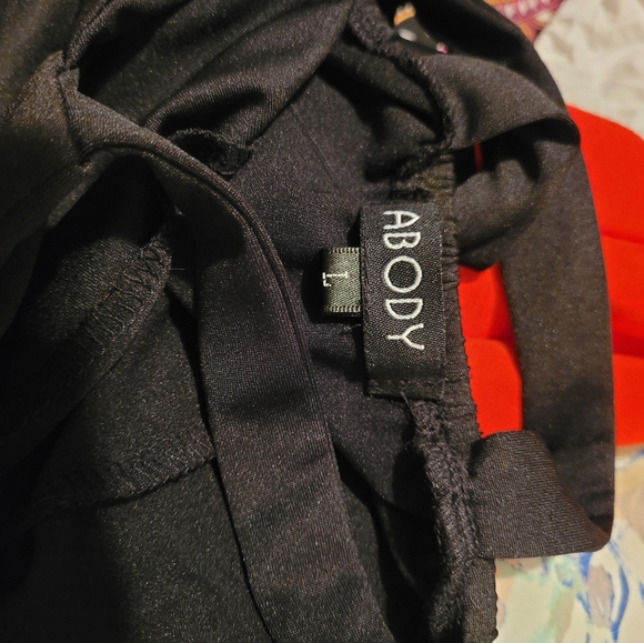 Dress - Picture 5 of 5